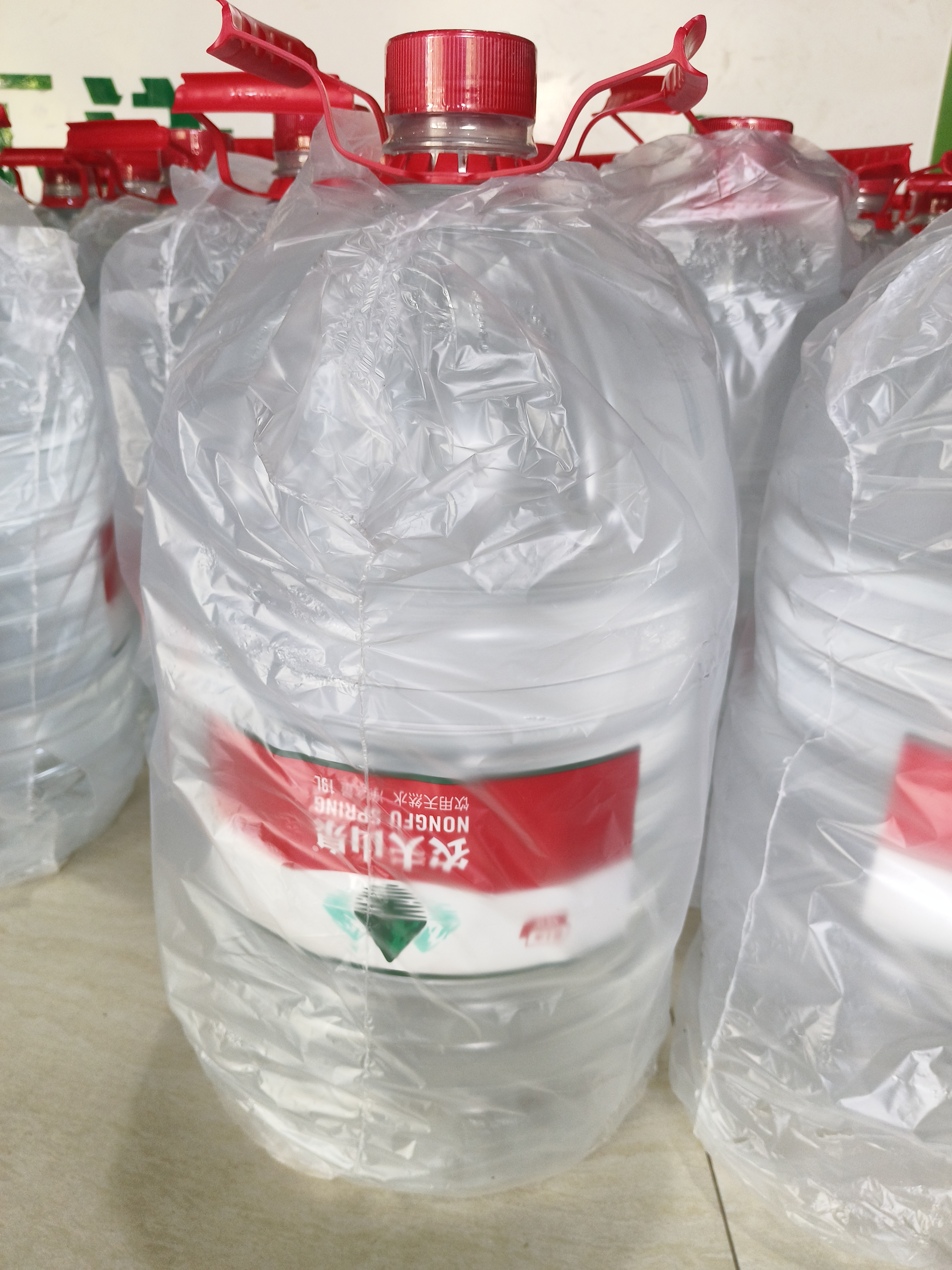 涿州樂洋島，品牌桶裝水， - 保定市桶裝水站